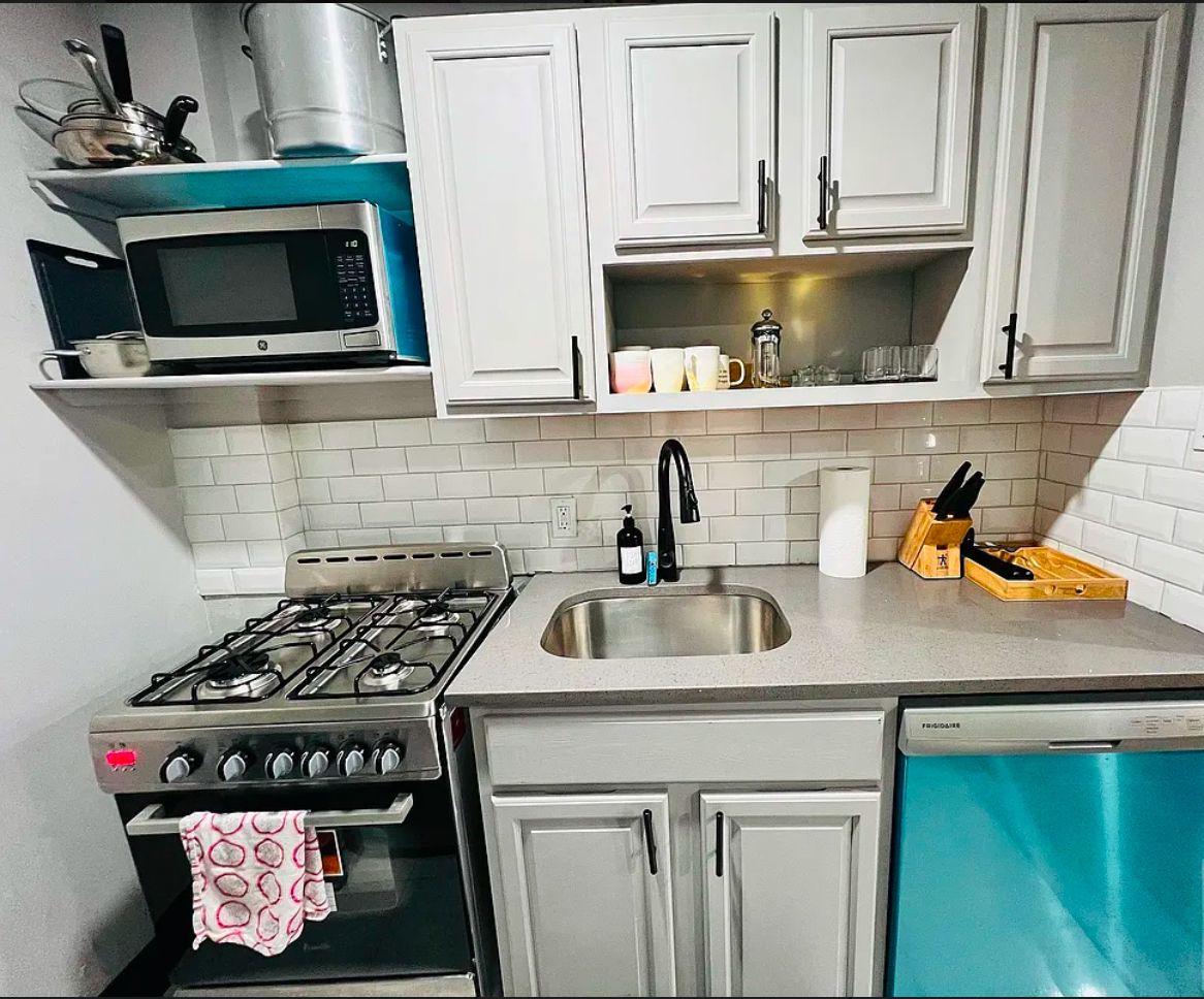 Beautifully Furnished Studio Apartment