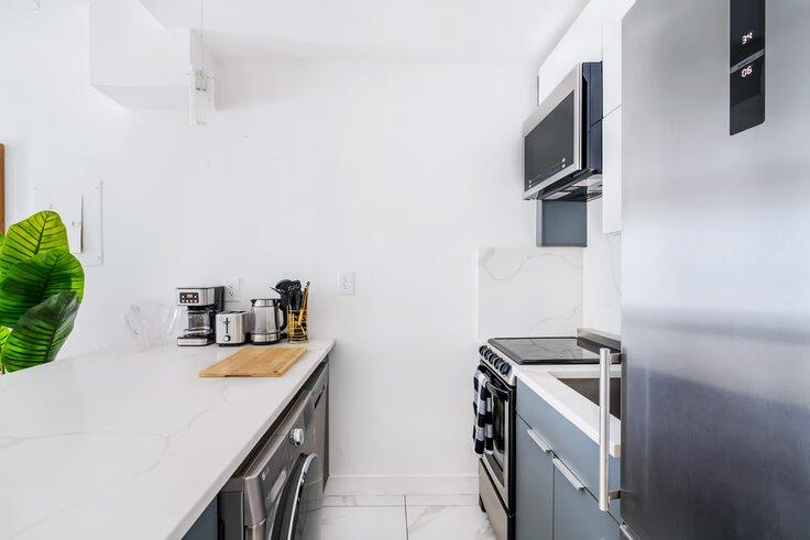 Studio One bathroom Apartment